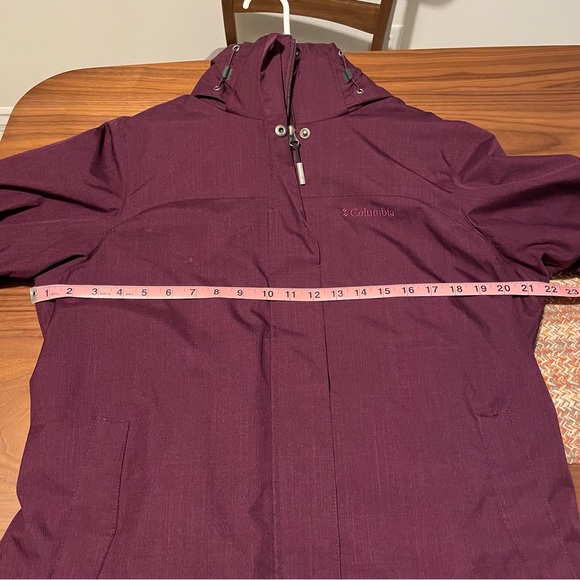 Ski Jacket - Picture 6 of 7